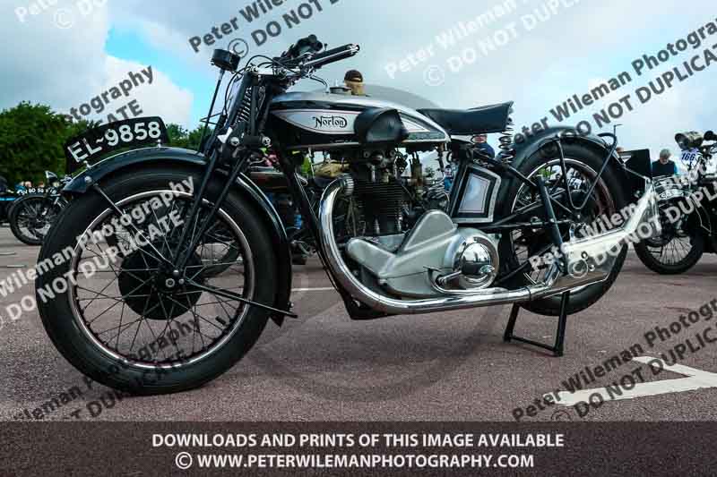 Vintage motorcycle club;eventdigitalimages;no limits trackdays;peter wileman photography;vintage motocycles;vmcc banbury run photographs